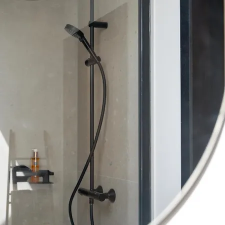 게스트하우스 Le Cocon De Jeanne 3*